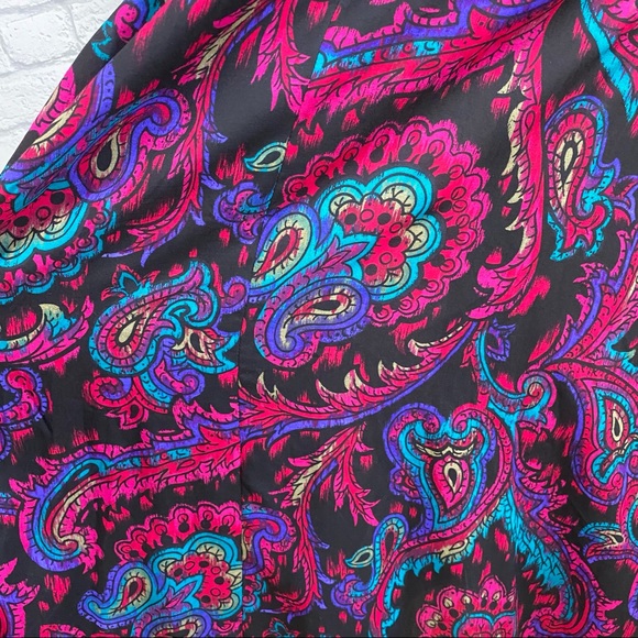 VINTAGE STUNNER - Picture 6 of 15